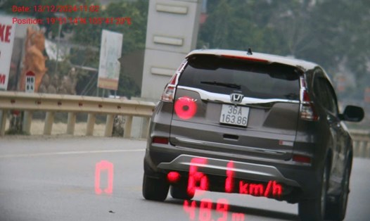 Một phương tiện bị xử phạt nguội vì vi phạm tốc độ. Ảnh: CATH