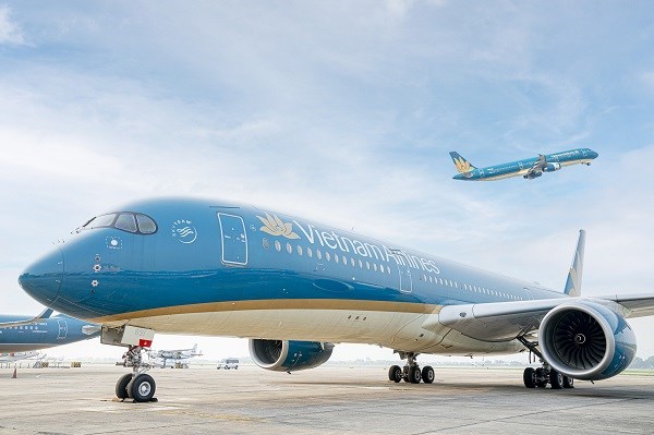 Passengers flying Vietnam Airlines have almost completely recovered compared to 2019. Illustration photo: Minh Ngoc