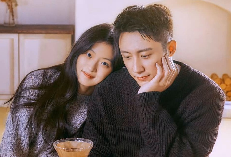 Hoang Canh Du and Ton Thien were praised for their beautiful couple when they acted in the movie "Winter Solstice". Photo: Producer