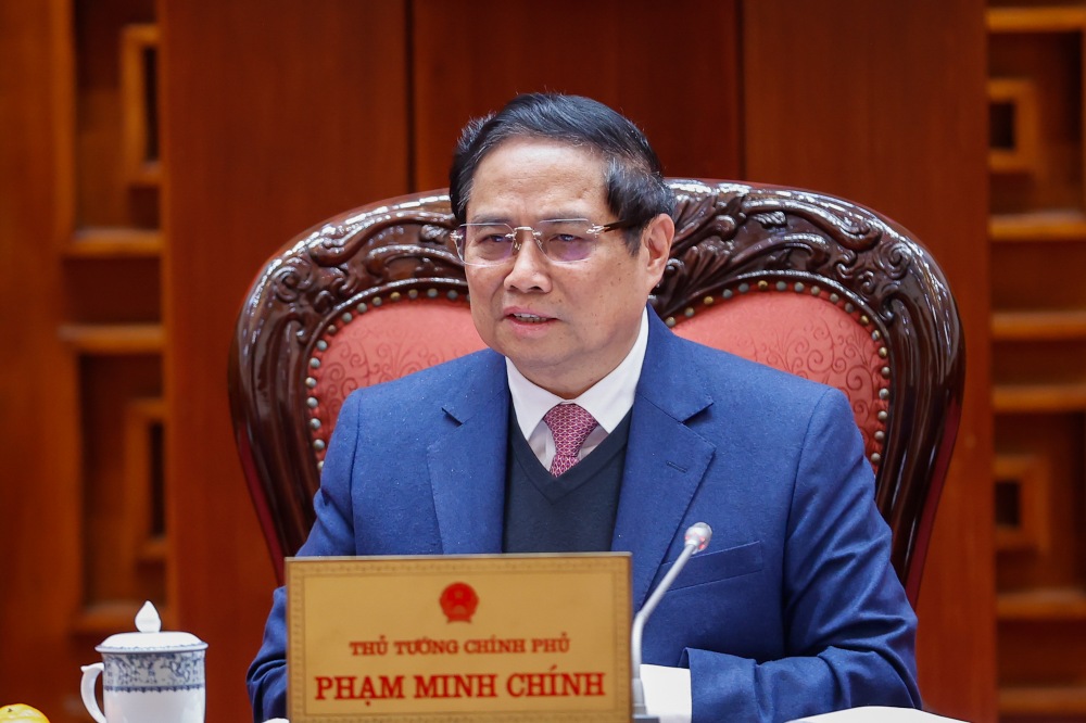 Prime Minister Pham Minh Chinh chaired a meeting on reviewing and rearranging the organizational structure of the Ministry of National Defense and the Ministry of Public Security. Photo: VGP