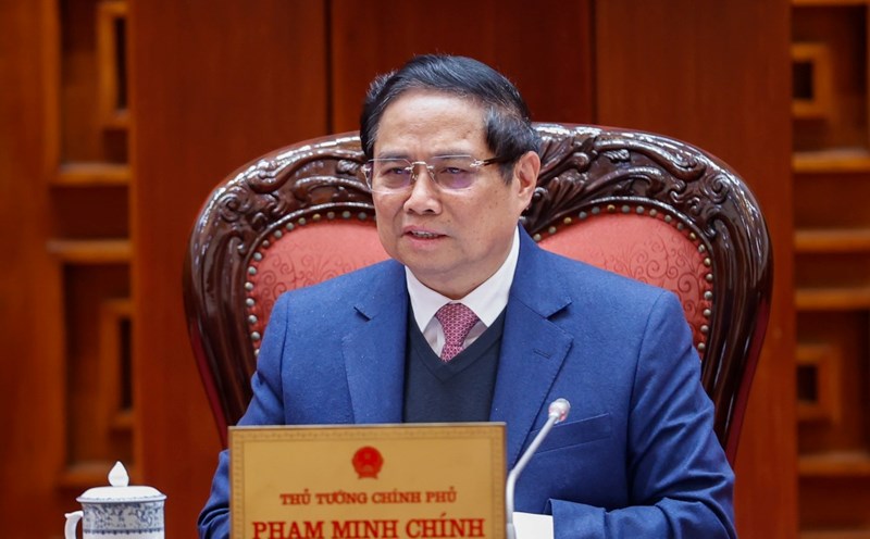 Prime Minister Pham Minh Chinh chaired a meeting on reviewing and rearranging the organizational structure of the Ministry of National Defense and the Ministry of Public Security. Photo: VGP