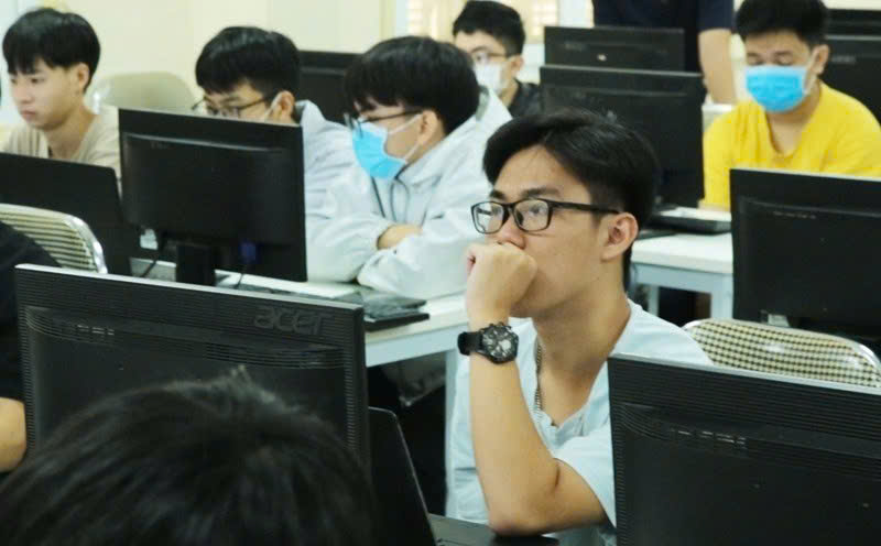 In 2025, IT-Software will still be the industry group with many recruitment opportunities for candidates. Photo: Linh Chi