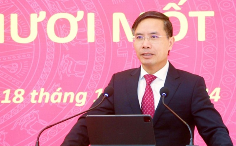Mr. Pham Duc An - Deputy Secretary of the Provincial Party Committee, Chairman of the People's Committee of Quang Ninh province - transferred his activities from the National Assembly Delegation of Hanoi to the National Assembly Delegation of Quang Ninh province. Photo: Nguyen Thanh