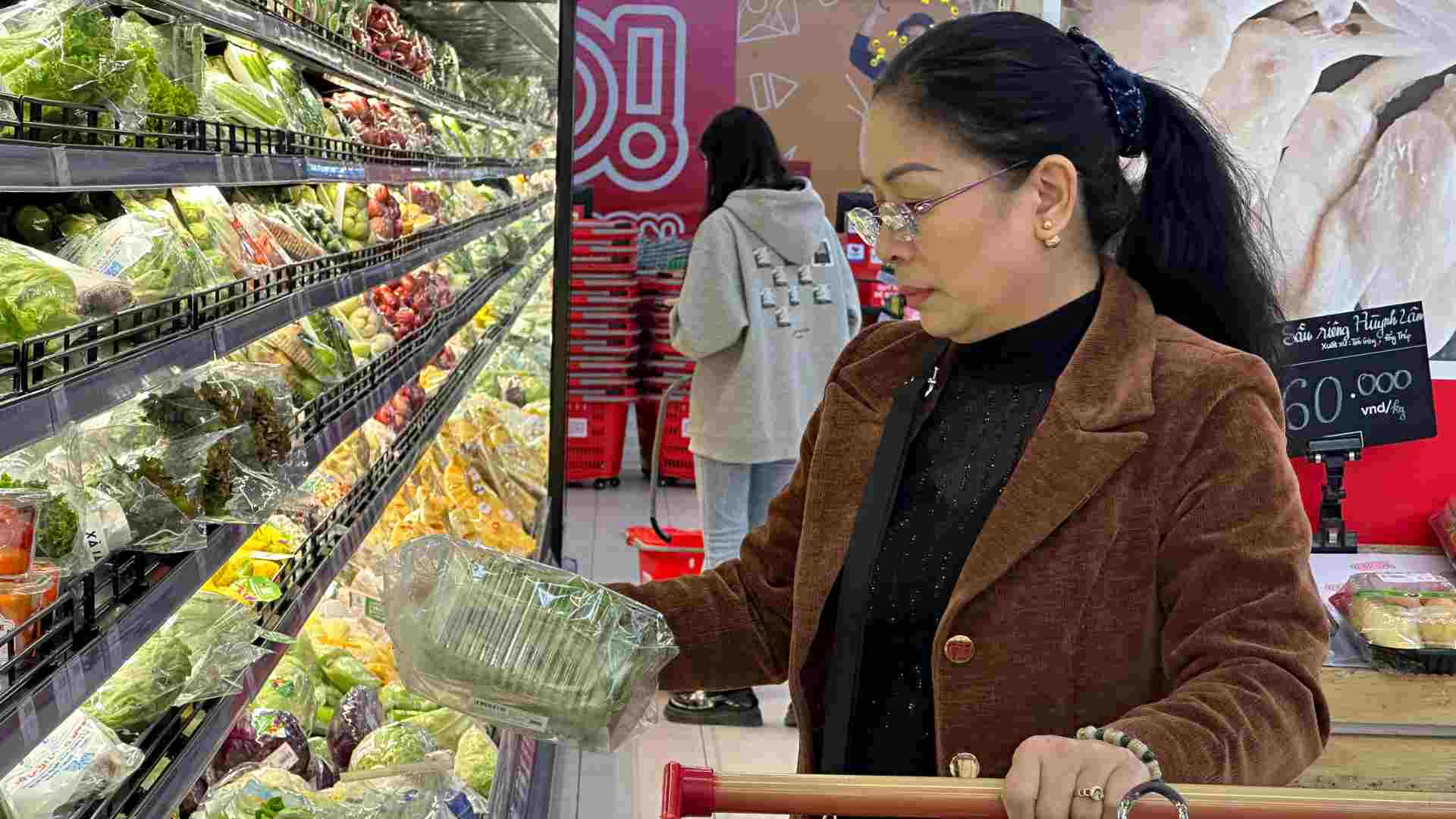 The trend of increasingly favoring a "sustainable consumption" lifestyle and green living for health and the community. Photo: Minh Duc