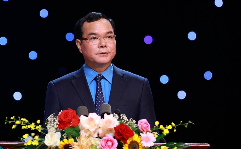 Mr. Nguyen Dinh Khang - Member of the Party Central Committee, President of the Vietnam General Confederation of Labor. Photo: Hai Nguyen