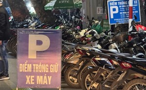 Giá trông xe xem countdown nhảy vọt, nhiều nơi tăng gấp 5 lần