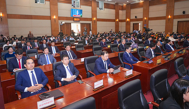The 21st session of the 16th Hai Phong City People's Council, term 2021 - 2026, opened on the morning of December 4. Photo: Dam Thanh