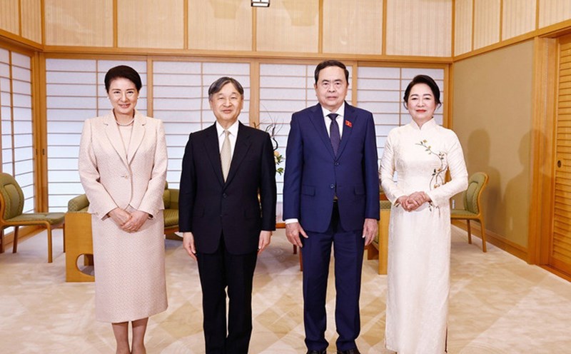 National Assembly Chairman Tran Thanh Man and his wife meet with Emperor Naruhito and Empress Masako. Photo: VNA