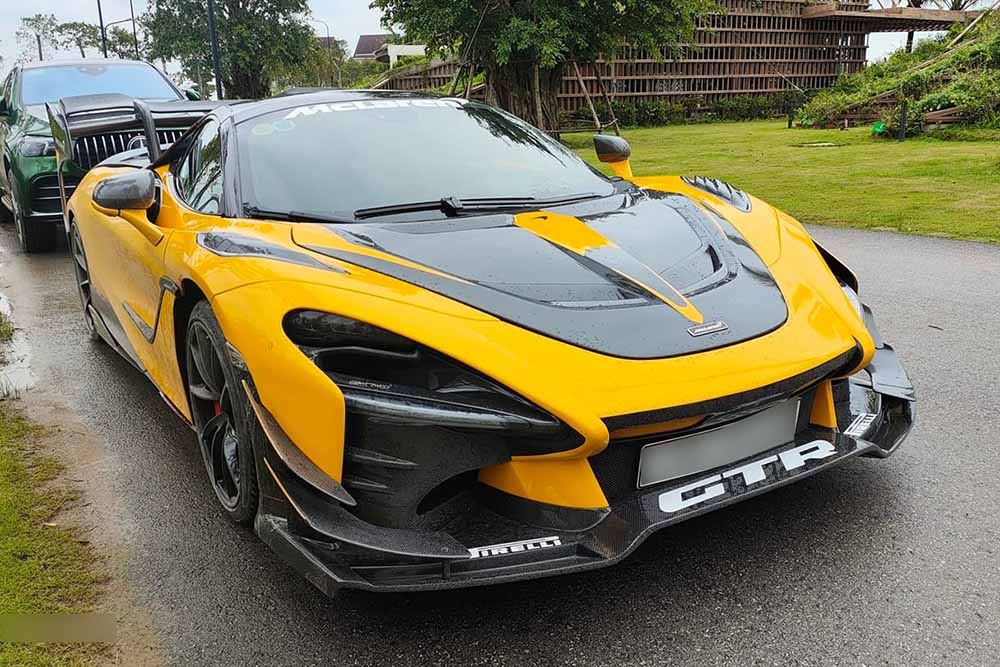 McLaren 720S Spider in Vietnam has a license plate auctioned for nearly 300 million VND. Photo: Nghia Tu