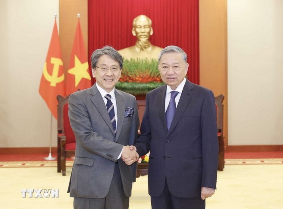 General Secretary To Lam received Mr. Maeda Tadashi, Chairman of the Board of Directors of the Japan Bank for International Cooperation (JBIC). Photo: VNA