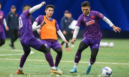 Hàng phòng ngự tuyển Việt Nam giàu kinh nghiệm thi đấu tại V.League và quốc tế. Ảnh: VFF