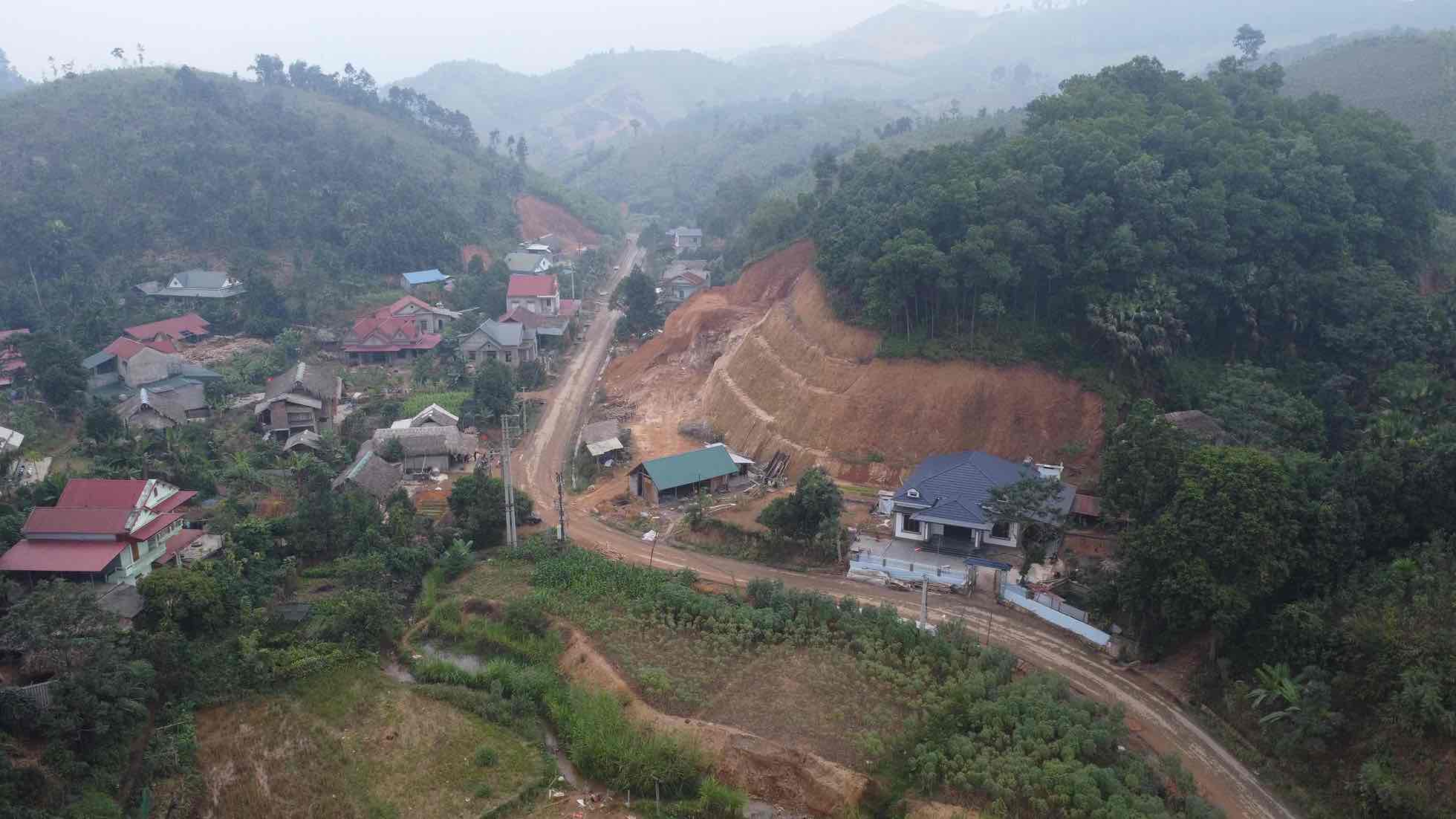 The route connecting Provincial Road 163 and Noi Bai - Lao Cai Expressway will be completed by the end of 2024. Photo: Tran Bui