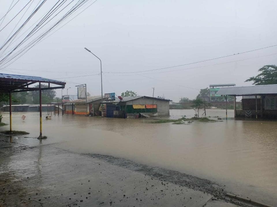 Water from the Pinacanauan River rises, causing flooding on the streets of Tuguegarao, Cagayan region, Philippines. Photo: Tuguegarao City Information Office