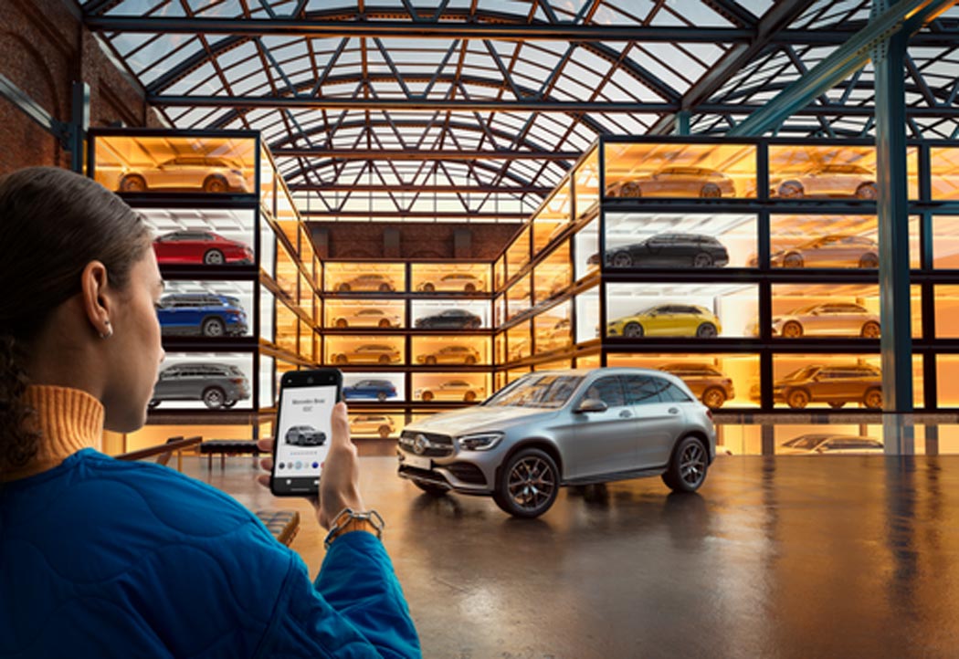 Cửa hàng trực tuyến Mercedes-Benz. Ảnh: DN cung cấp