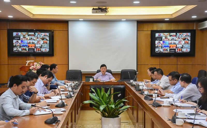 Ministry of Justice meets on disbursement of public investment capital plan. Photo: Ministry of Justice