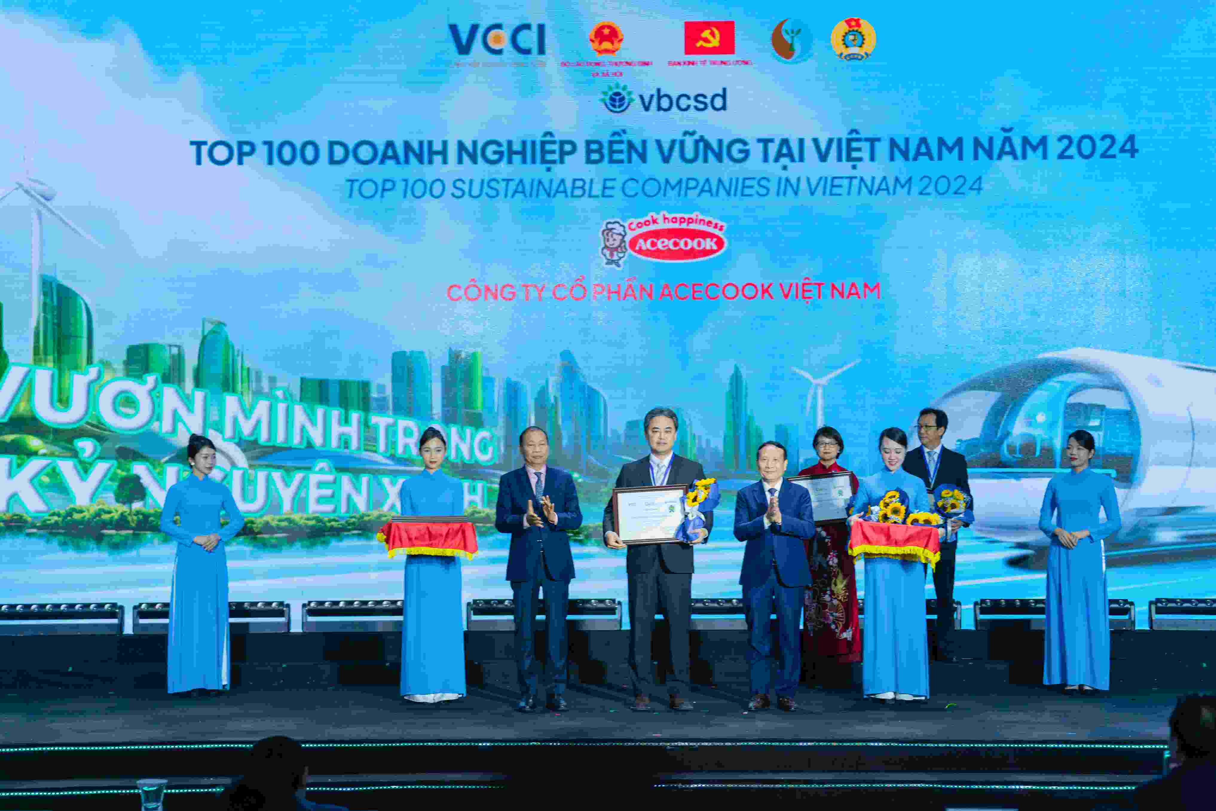 Acecook Vietnam was honored in the CSI 100 rankings in 2024. Photo: Acecook Vietnam