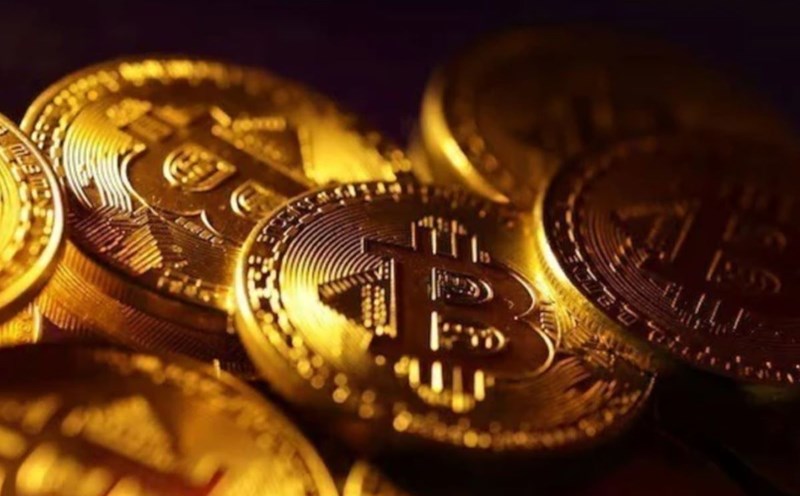 Bitcoin price surpassed the $103,000 mark for the first time on December 5. Photo: VNA