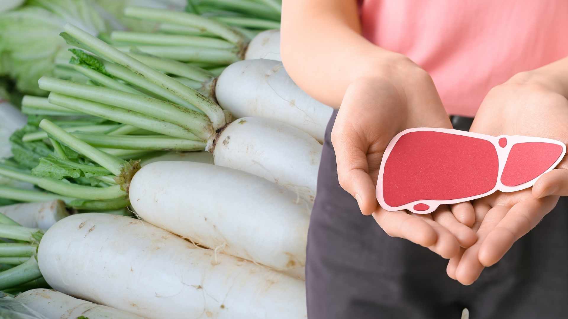 We need to eat some good foods to avoid fatty liver. Graphics: Ha May