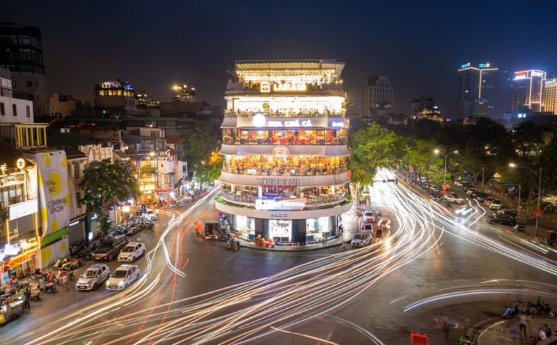 Dong Kinh Nghia Thuc Square (Hanoi). Photo: Nguyen Khanh Vu Khoa