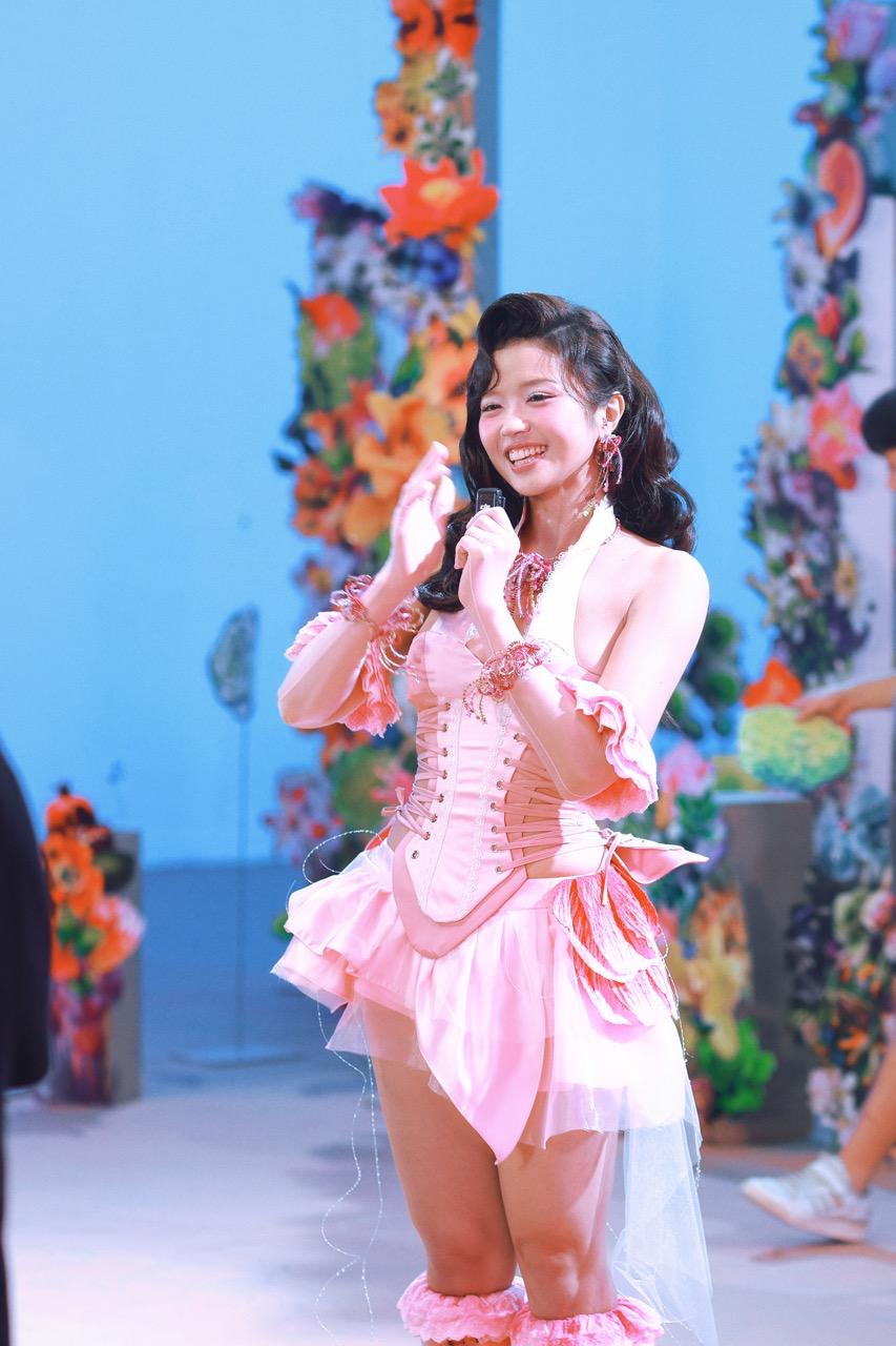 “Doi em duoc khong” khong phai ca khuc dau tien SUNI sang tac, nhung la tac pham ma nu ca si chon ra mat khan gia dau tien. “SUNI viet diep khuc truoc, sau do moi mot vai nhac si khac de hoan thien nhung phan con lai cua bai hat voi y dinh thuc hien mot san pham ket hop. Tuy nhien, cuoi cung SUNI da chon tu minh hoan thien bai hat nay vi nhan ra khong ai hoan thien duoc nhung y tuong cua minh tot bang chinh ban than minh”, ca si chia se.