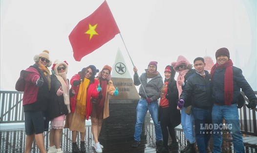 Dự báo không khí lạnh tràn về, thời tiết miền Bắc rét trên diện rộng, vùng núi cao có nơi dưới 10 độ C. Ảnh: Tô Thế