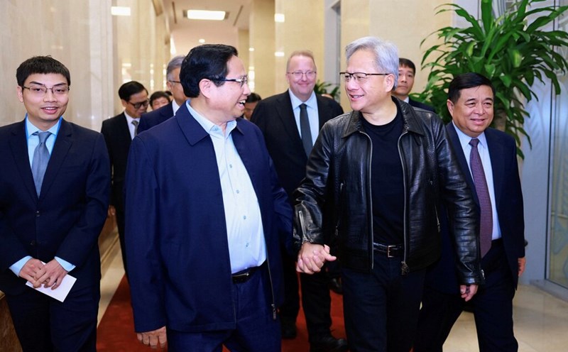 Prime Minister Pham Minh Chinh and Mr. Jensen Huang - leader of NVIDIA Corporation. Photo: VGP