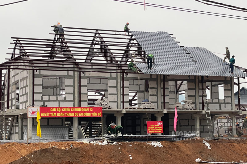 The reconstruction of Lang Nu is nearing completion. Photo: Dinh Dai.