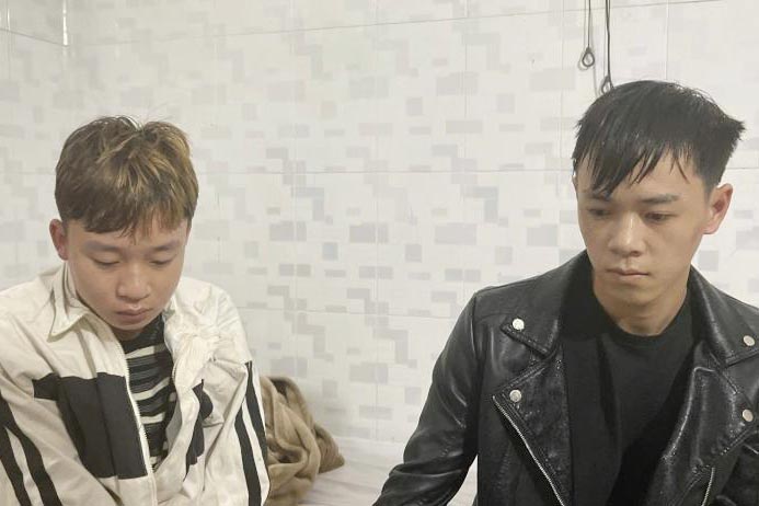 Two suspects of property theft were prosecuted. Photo: Ha Tinh Police.