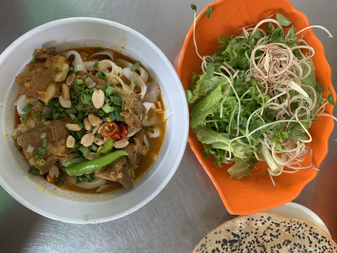 Quang noodles. Photo: An Le
