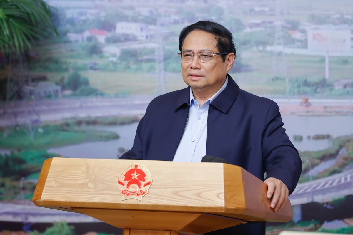 The Prime Minister emphasized the requirement not to use bidding as a safe haven for "blue and red troops". Photo: VGP