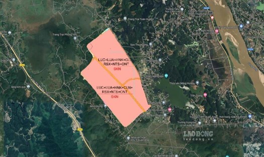 Cụm công nghiệp Đồng Phì là cụm công nghiệp đầu tiên tại huyện Hạ Hòa, xung quanh có nhiều tuyến giao thông quan trọng. Ảnh: Tô Công.