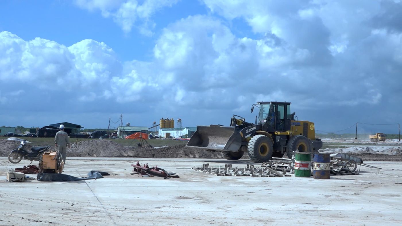 Sân bay Quảng Trị đang được thi công. Ảnh: Hưng Thơ.