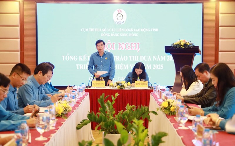 According to the conference report, collective labor agreements signed in the cluster are increasingly beneficial to workers. Photo: Ha Nam Provincial Labor Federation
