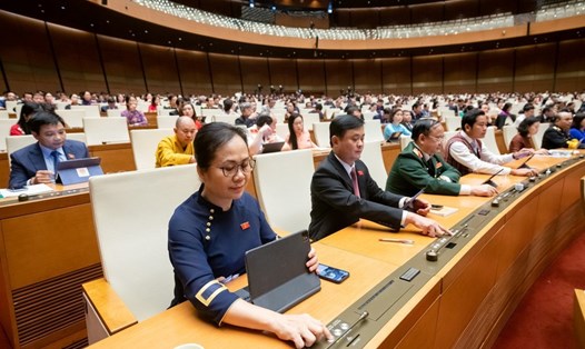 Theo nghị quyết của Quốc hội, cho phép mở rộng phạm vi sử dụng nguồn tích lũy cho cải cách tiền lương. Ảnh: Quochoi.vn