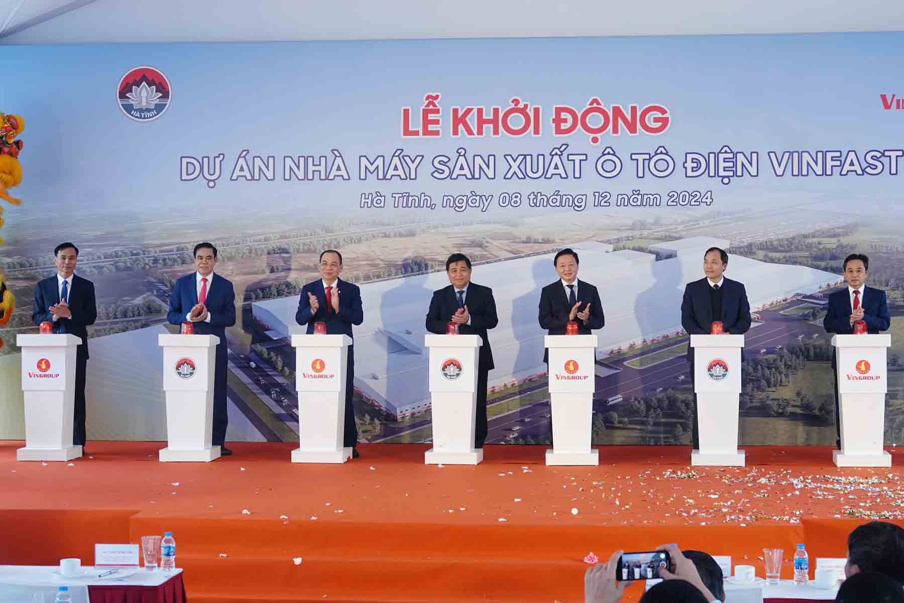 Launching ceremony of VinFast Electric Car Factory Project in Ha Tinh. Photo: Tran Tuan.