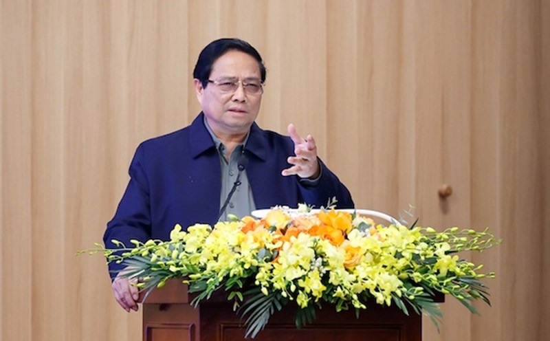 Prime Minister Pham Minh Chinh emphasized: Building century-old projects, absolutely not allowing power shortages with double-digit economic growth. Photo: VGP/Nhat Bac