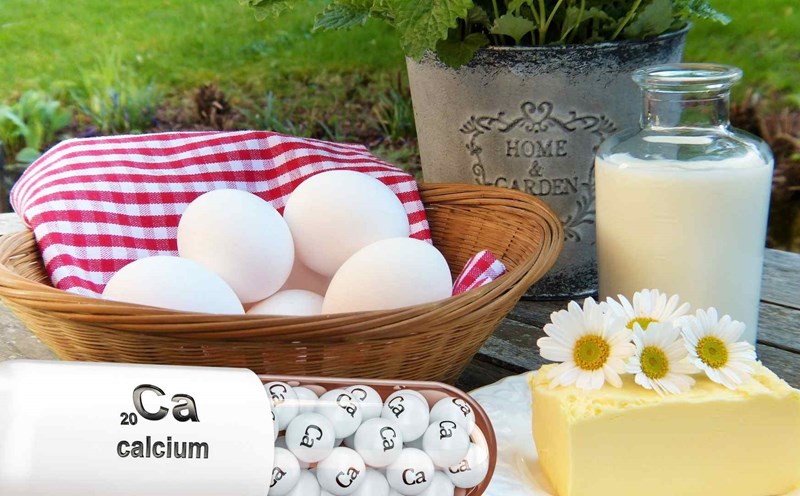 We need to supplement calcium properly. Graphics: Ha May