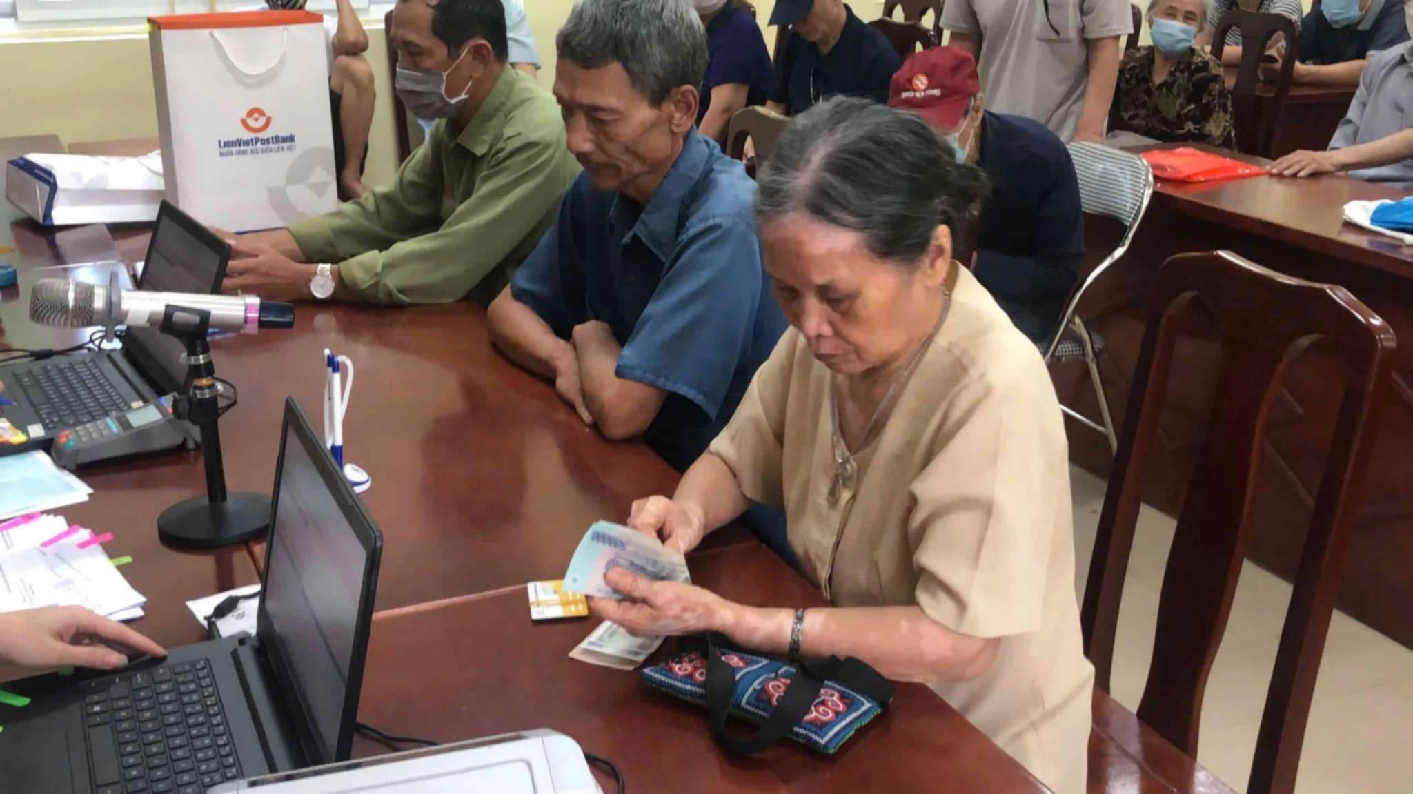7 subjects will have their pensions increased in 2025. Photo: Bao Han