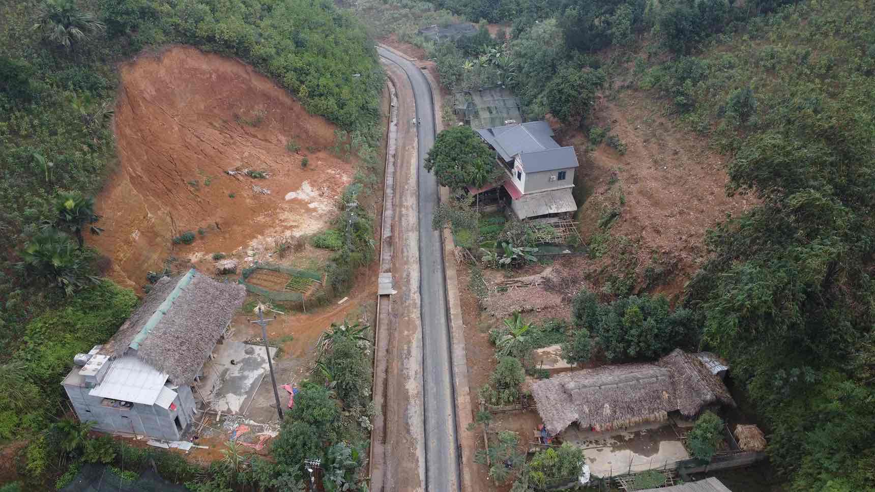 Tuyến đường sẽ hoàn thành vào cuối năm 2024. Ảnh: Trần Bùi