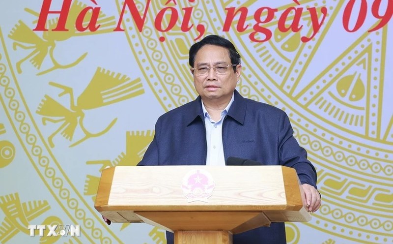 Prime Minister Pham Minh Chinh requested urgent and effective implementation of the revolution to streamline the apparatus of the entire political system. Photo: VNA