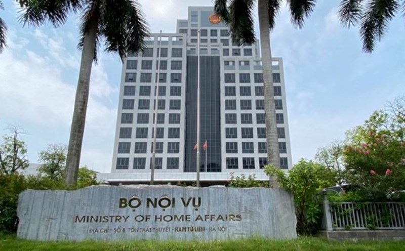 The Government Steering Committee has assigned specific tasks to the Ministry of Home Affairs and the Ministry of Labor, War Invalids and Social Affairs when implementing the apparatus arrangement. Photo: Thu Hang