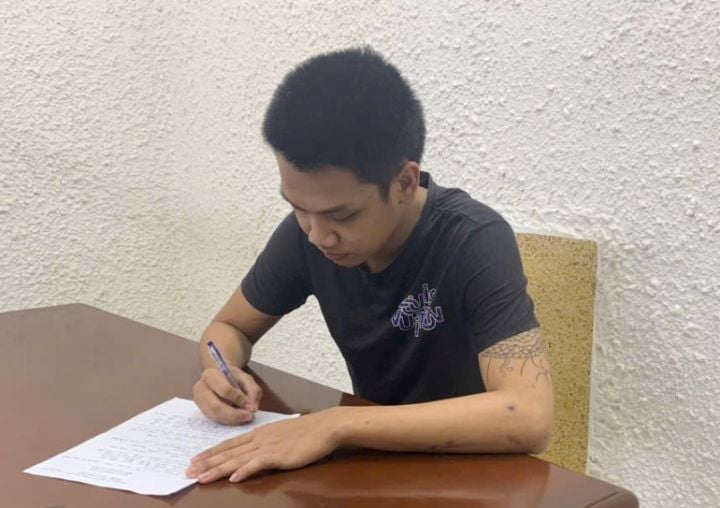 Bị can Võ Duy Khang tại cơ quan điều tra. Ảnh: VKSND tỉnh Phú Yên