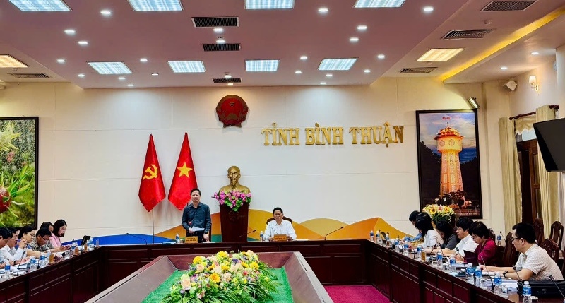 The interdisciplinary delegation of the Ministry of Justice inspected in Binh Thuan. Photo: General Department of Civil Judgment Enforcement
