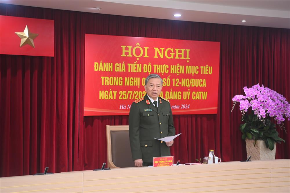 Bộ trưởng Tô Lâm phát biểu kết luận Hội nghị. Ảnh: Bộ Công an