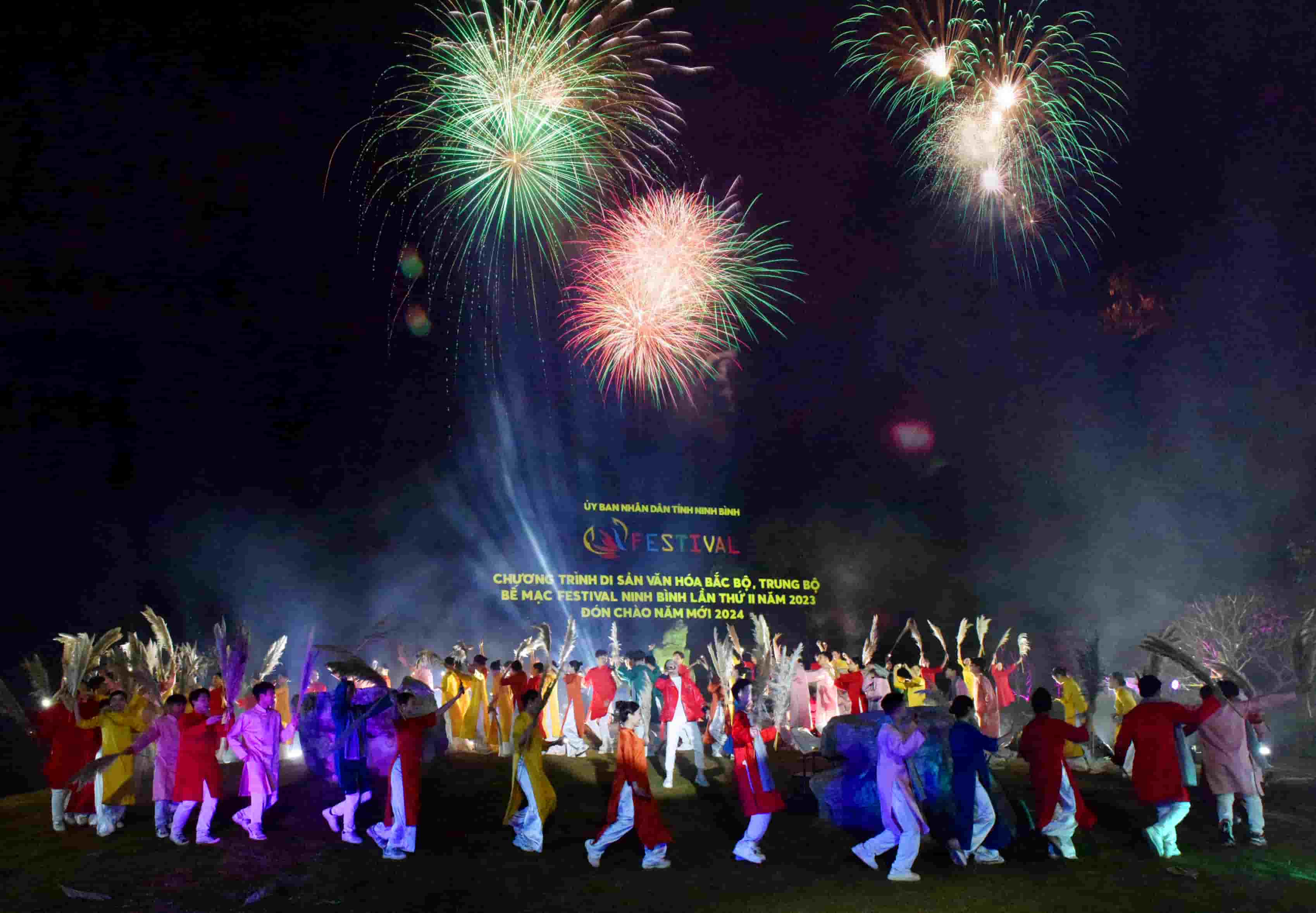 Phó Chủ tịch UBND tỉnh Ninh Bình Tống Quang Thìn nhấn mạnh, trong lần thứ hai tỉnh Ninh Bình tổ chức Festival, các hoạt động văn hóa, nghệ thuật đã có nhiều đổi mới, sáng tạo, mang lại cho người xem cách nhìn, cách tiếp cận khác về các di sản văn hóa truyền thống của dân tộc.