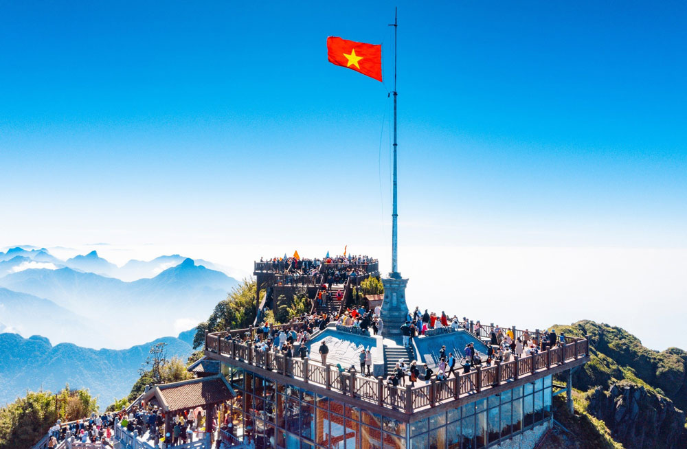 Cùng với hội xuân "Mở cổng trời Fansipan", Sa Pa dự kiến đón trên 100.000 lượt khách trong dịp Tết Nguyên đán Giáp Thìn. Ảnh: BTC