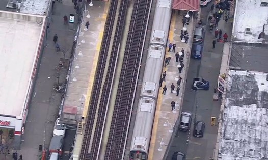 Vụ xả súng xảy ra tại ga tàu điện ngầm Đại lộ Mont Eden ở Bronx, New York, Mỹ. Ảnh chụp màn hình ABC News