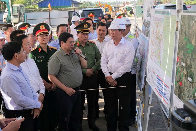 Thủ tướng Chính phủ Phạm Minh Chính kiểm tra tiến độ dự án Vành đai 3 TPHCM
