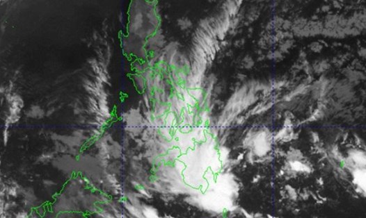 Hình ảnh áp thấp gần Philippines hồi đầu tháng 2. Ảnh: PASAGA