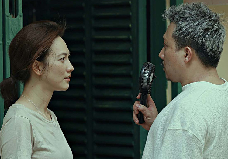 Trấn Thành đóng vai bố của Mai (Phương Anh Đào) trong phim. Ảnh: Nhà sản xuất
